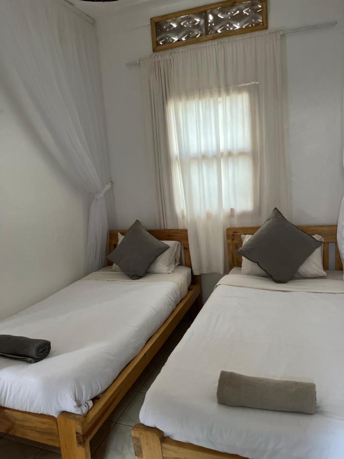 30 Wilson Bed & Breakfast Джинджа Екстериор снимка